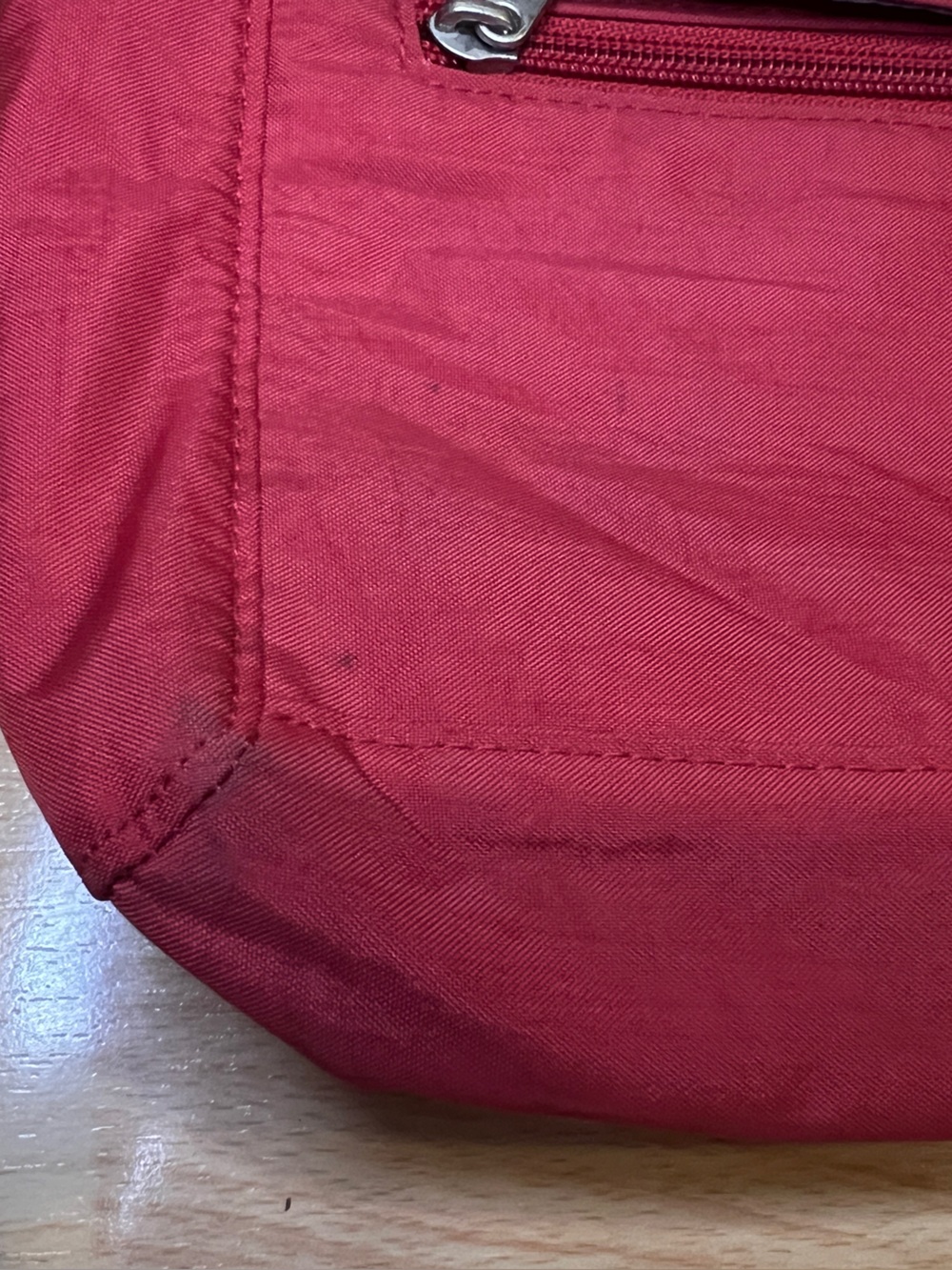 Baggallini Red Nylon Crossbody - Picture 8 of 12